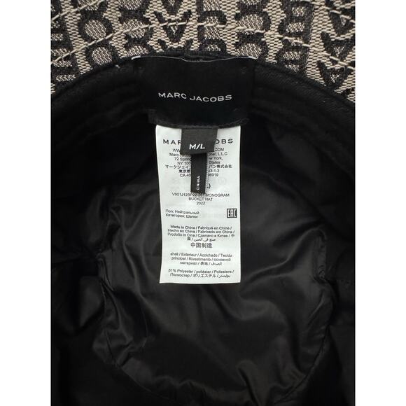 Marc Jacobs Black and Cream Patterned Hat